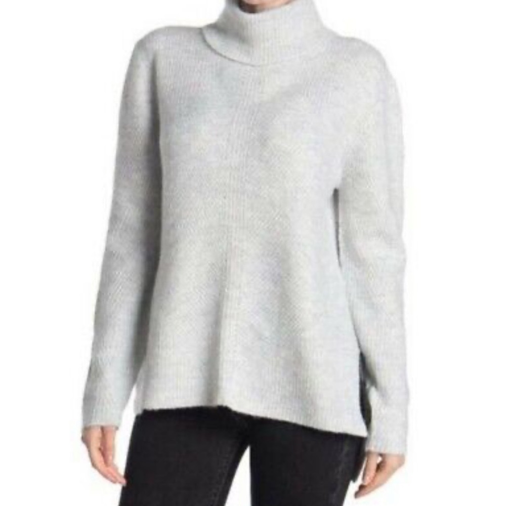 Sweet Romeo Sweater - Picture 2 of 7